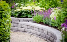 Bring the Countryside Home: English Garden Design